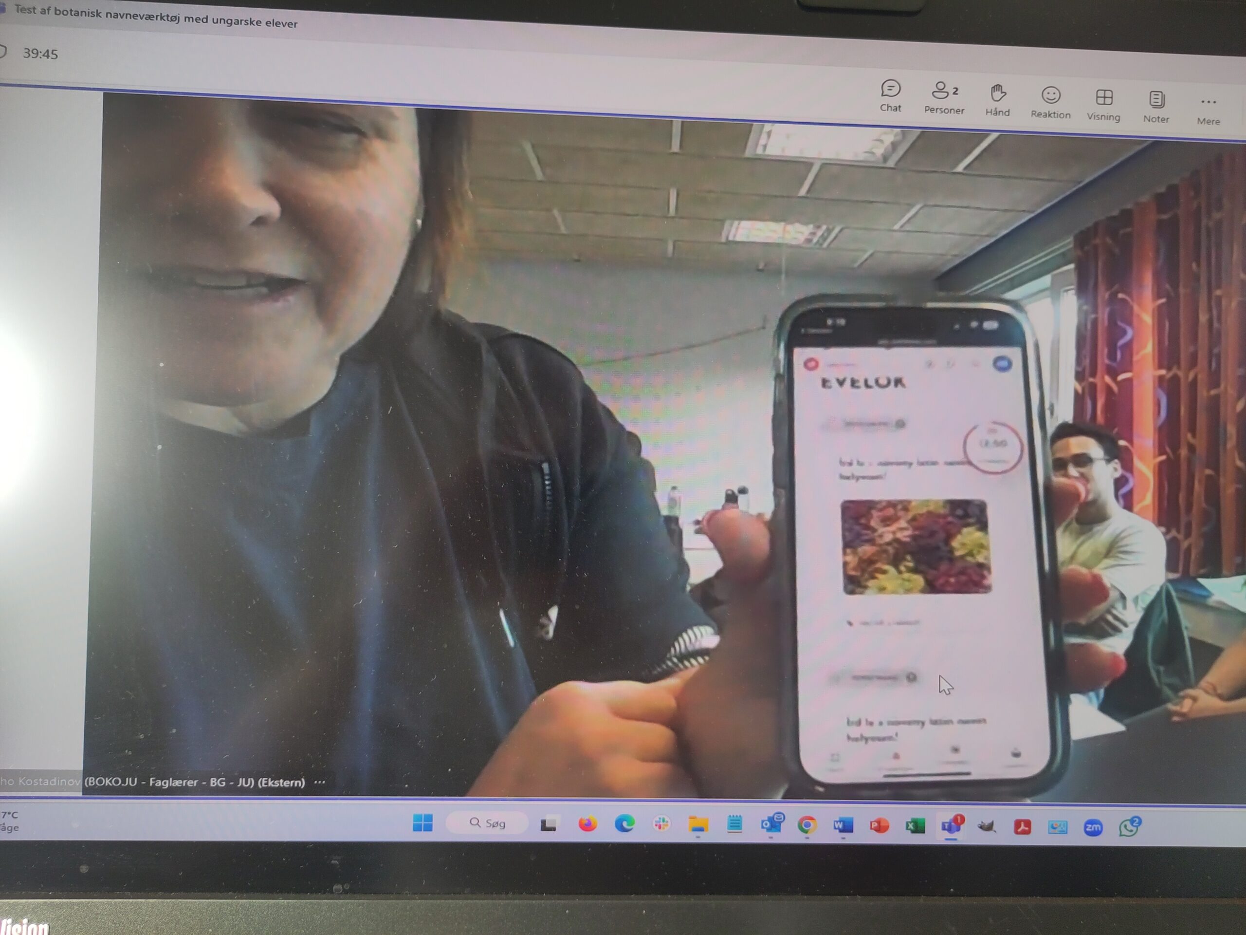 Ildiko Orosz, Tunde Bujdoso